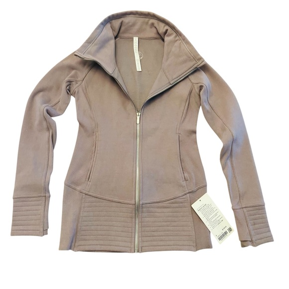 Lululemon Zip Up Radiant II Jacket Violet Verbena Womens M NWT EXPIRED COLOR! - Picture 5 of 12